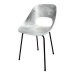 Chaise tulipe par pierre guariche