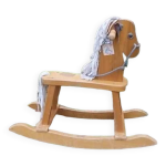 Cheval � bascule en bois
