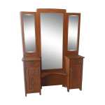 Coiffeuse ancienne avec triple miroir.