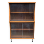 Commode buffet vitrine scandinave en bois avec portes vitrées coulissantes Commode buffet vitrine scandinave en bois avec portes vitrées coulissantes