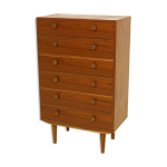 Commode - chiffonnier  tallboy  en noyer, sude, 1960