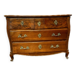 Commode louis xv galbe en noyer massif epoque xviii sicle