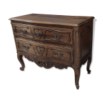 Commode sauteuse en aulne de style provençale Commode sauteuse en aulne de style provençale
