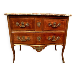 Commode sauteuse louis xv a fa�ade galb�e xviii si�cle