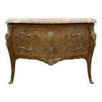 Commode sauteuse style louis xv en bois de rose et chêne, dessus en marbre Commode sauteuse style louis xv en bois de rose et chêne, dessus en marbre
