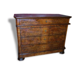 Commode style louis philippe en noyer