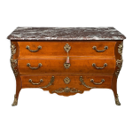 Commode de style louis xv
