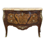 Commode de style louis xv en bois de rose, chne et dessus marbre