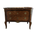 Commode style transition