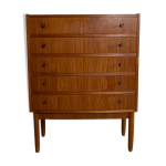 Commode en teck du milieu du siècle danemark années 1960 Commode en teck du milieu du siècle danemark années 1960