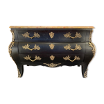 Commode tombeau patine noire style louis xv Commode tombeau patine noire style louis xv