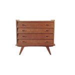 Commode vintage inclinée pieds compas années 1960 chêne doré Commode vintage inclinée pieds compas années 1960 chêne doré