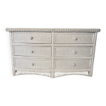 Commode vintage en rotin blanc tressé à 6 tiroirs Commode vintage en rotin blanc tressé à 6 tiroirs
