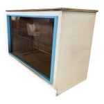 Comptoir / vitrine de magasin vintage en bois : projet de design
