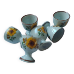 Coquetiers en gr�s s�rigraphi�s avec des tournesols