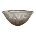 Coupe ancienne ou saladier en cristal grav , motif floral sign  delvaux p