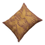 Coussin brod� � la main