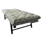Daybed - lit banquette style futon