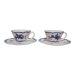 Deux tasses en cramique de grignan signes peguet