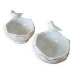 Duo coquetiers / salières en porcelaine ancienne Duo coquetiers / salières en porcelaine ancienne