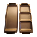 Duo de plateaux de service en acier inoxydable brossé - anses bois - années 1970 / 80 Duo de plateaux de service en acier inoxydable brossé - anses bois - années 1970 / 80