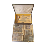 Ecrin de couverts 67 pieces