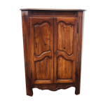 Encoignure en noyer d �poque xix �me