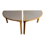 Ensemble de 2 tables de salle  manger demi - rondes en bois de htre et stratifi gris clair, par magnus ...