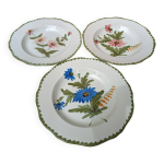 Ensemble de 3 assiettes creuses décoratives à décor floral Ensemble de 3 assiettes creuses décoratives à décor floral