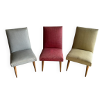 Ensemble de 3 fauteuils club style annes 50 tissu bleu clair, bordeaux et ocre, pieds en bois