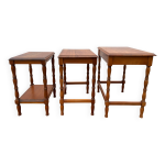 Ensemble de 3 tables basses gigognes rustiques merisier 1950