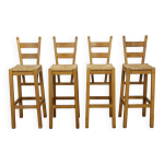 Ensemble de 4 tabourets de bar en ch�ne massif et rotin, ann�es 1970