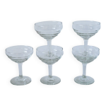 Ensemble de 5 coupes à champagne en verre moulé 1950 Ensemble de 5 coupes à champagne en verre moulé 1950