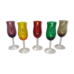 Ensemble de 5 verres à pieds à liqueur multicolor Ensemble de 5 verres à pieds à liqueur multicolor