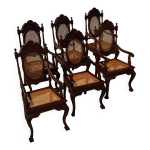 Ensemble de 6 fauteuils médaillon en bois tourné et sculpté fin xixème Ensemble de 6 fauteuils médaillon en bois tourné et sculpté fin xixème