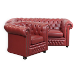 Ensemble compos� d'un canap� chesterfield en cuir de vache anglais et d'un fauteuil assorti.