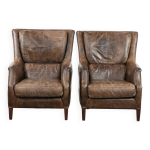 Ensemble tr�s confortable de deux fauteuils en cuir de vache vintage.