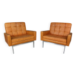 Ensemble de deux fauteuils lounge florence knoll en cuir cognac modèle 65a Ensemble de deux fauteuils lounge florence knoll en cuir cognac modèle 65a