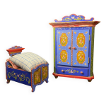 Ensemble garde - robe et lit miniatures tyroliens