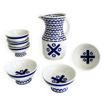 Ensemble de six coupes et pichet  vin en porcelaine sargadelos
