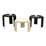 Ensemble de tables gigognes de giotto stoppino pour kartell Ensemble de tables gigognes de giotto stoppino pour kartell