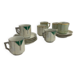 Ensemble de tasses et sous - tasses art d�co