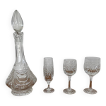 Ensemble de verres et carafe en cristal taillé main Ensemble de verres et carafe en cristal taillé main