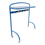Etagre et patres d'cole sur roulettes