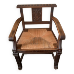 Fauteuil ancien en bois sculpt� et assise en paille
