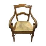 Fauteuil ancien en noyer & en paille Fauteuil ancien en noyer & en paille