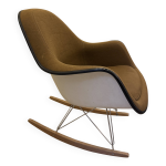 Fauteuil à bascule charles & ray eames 1950 Fauteuil à bascule charles & ray eames 1950