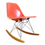Fauteuil � bascule eames vitra