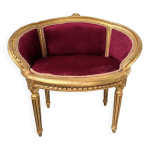 Fauteuil bois doré et velours rouge louis xvi Fauteuil bois doré et velours rouge louis xvi