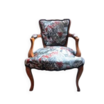 Fauteuil cabriolet de style louis xv Fauteuil cabriolet de style louis xv